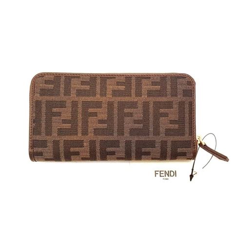 portafoglio fendi tube zucca|fendi zucca sale.